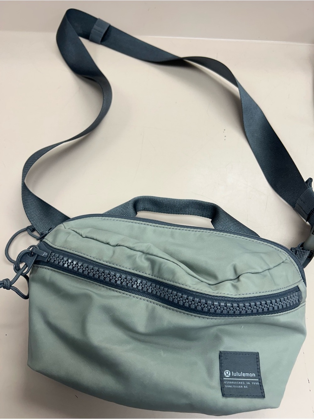lululemon grey crossbody